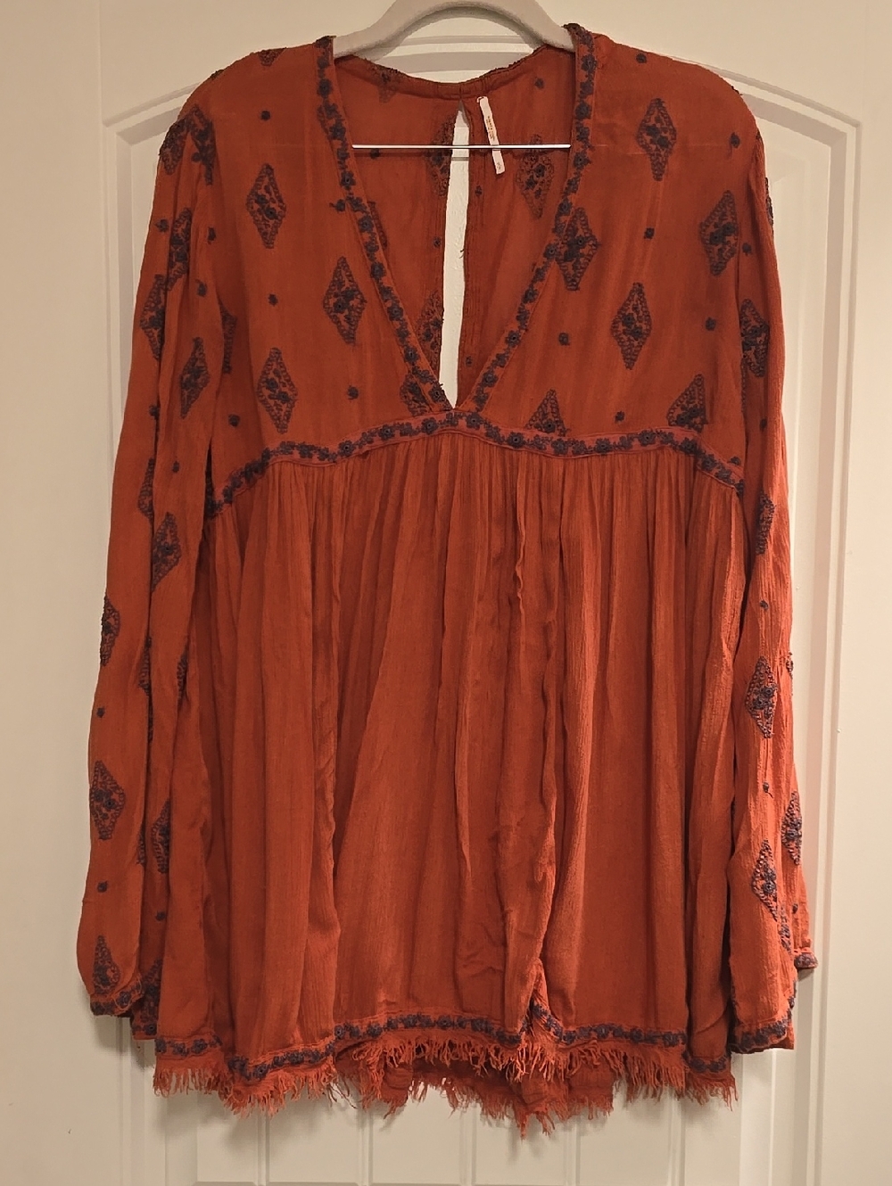 🌟7/25$ Free People Diamond Oversized Embroidered Tunic Top Cinnamon Size Small - Picture 2 of 8